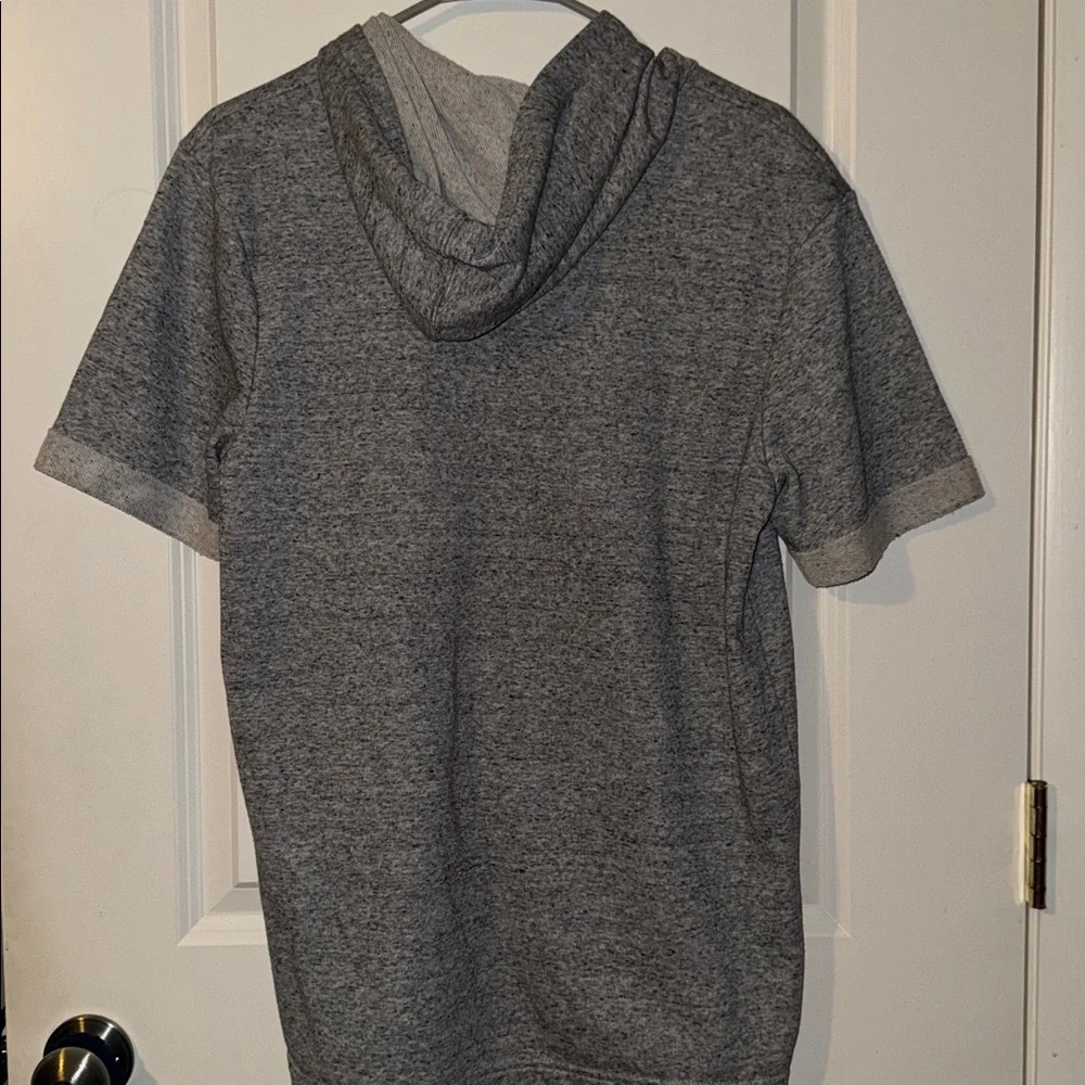 XXL Patriots‎ boys youth Short Sleeve Gray Hooded NFL t shirt